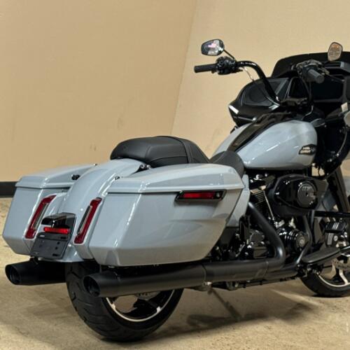 Harley-Davidson® Road Glide™ 2026 thumb 0