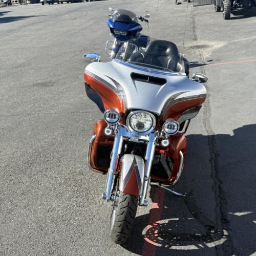 FLHTKSE 2014 CVO™ Electra Glide Ultra Limited® thumb 0