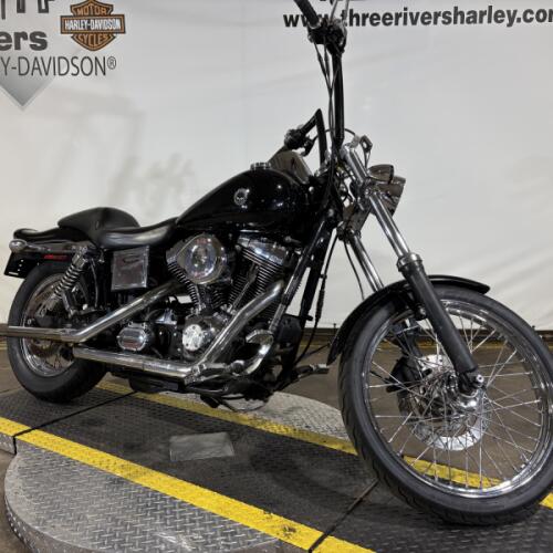 2005 Harley-Davidson® Wide Glide Vivid Black thumb 2