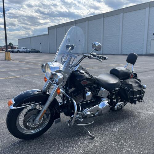 2001 Harley-Davidson Heritage Softail Classic thumb 1