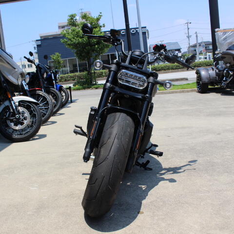 2023 Harley-Davidson® Sportster® S Gray Haze thumb 3