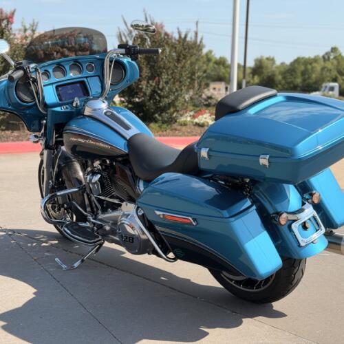 2020 Harley-Davidson® Electra Glide® Standard FLHT TEAL LOKER 603715 thumb 0