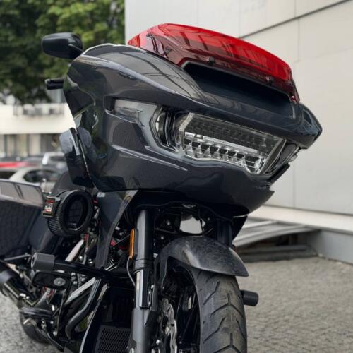 2026 Harley-Davidson® CVO™  ROAD GLIDE® ST  Inferno Gray thumb 1