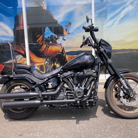 2024 Harley-Davidson® Low Rider™ S Vivid Black thumb 3