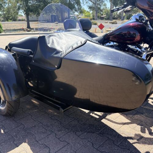 FLHXS 2016 Street Glide® Special thumb 2