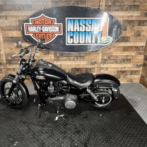 2014 Harley-Davidson® Street Bob® Black Denim thumb 2