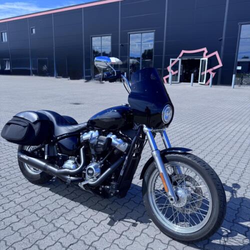 FXST Softail Standard thumb 1