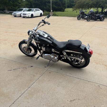2010 Harley-Davidson® Super Glide® Custom Vivid Black thumb 1