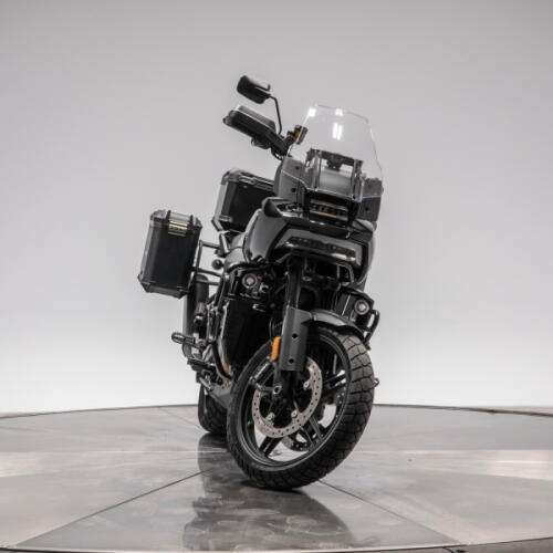 2021 HARLEY-DAVIDSON RA1250S PAN AMERICA SPECIAL in Vivid Black thumb 1