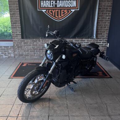 2026 Harley-Davidson® Nightster® Special Black Denim Black Trim thumb 1