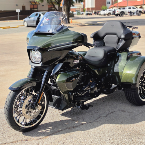 2026 Harley-Davidson® Street Glide 3 Limited thumb 1
