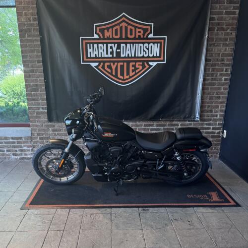 2026 Harley-Davidson® Nightster® Special Black Denim Black Trim thumb 0