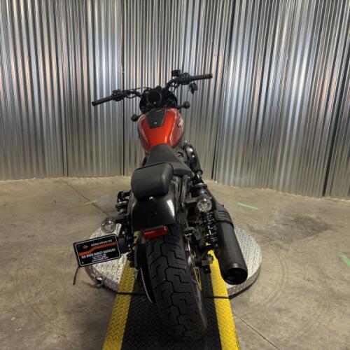 2025 Harley-Davidson® Nightster® Special Whiskey Fire thumb 2