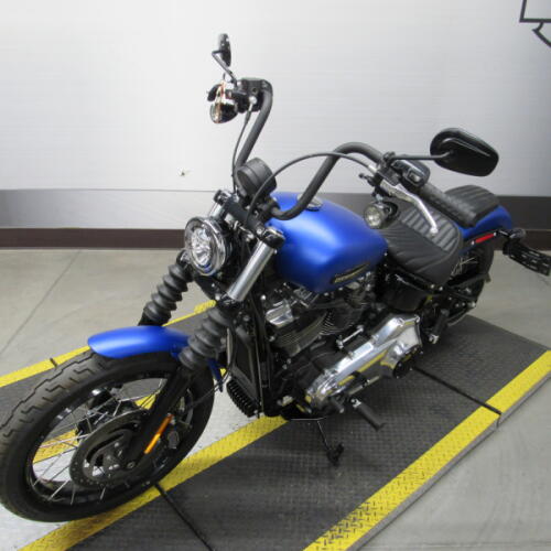 FXBB 2026 Street Bob® thumb 1