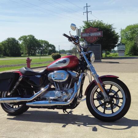 2019 Harley-Davidson® SuperLow® Wicked Red/Barracuda Silver thumb 2