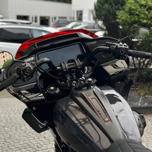 2026 Harley-Davidson® CVO™  ROAD GLIDE® ST  Inferno Gray thumb 1