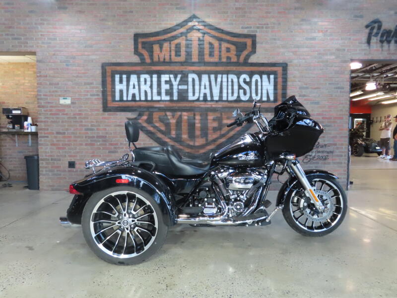 2024 Harley-Davidson® Road Glide® 3 FLTRT
