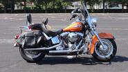 2016 Harley-Davidson® Heritage Softail® Classic Two-Tone Amber Whiskey/Vivid Black
