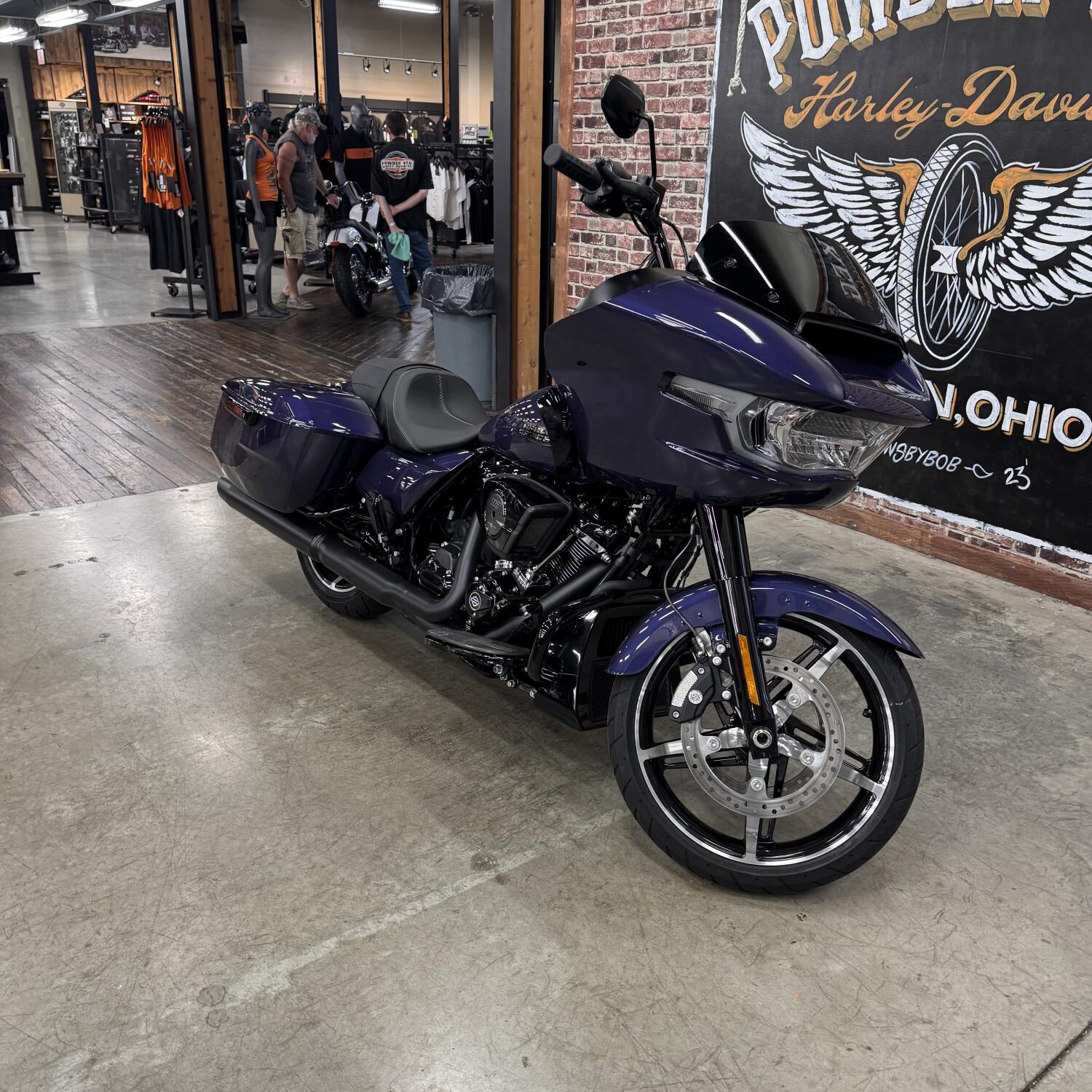 2026 Harley-Davidson® Road Glide® FLTRX, photo 15