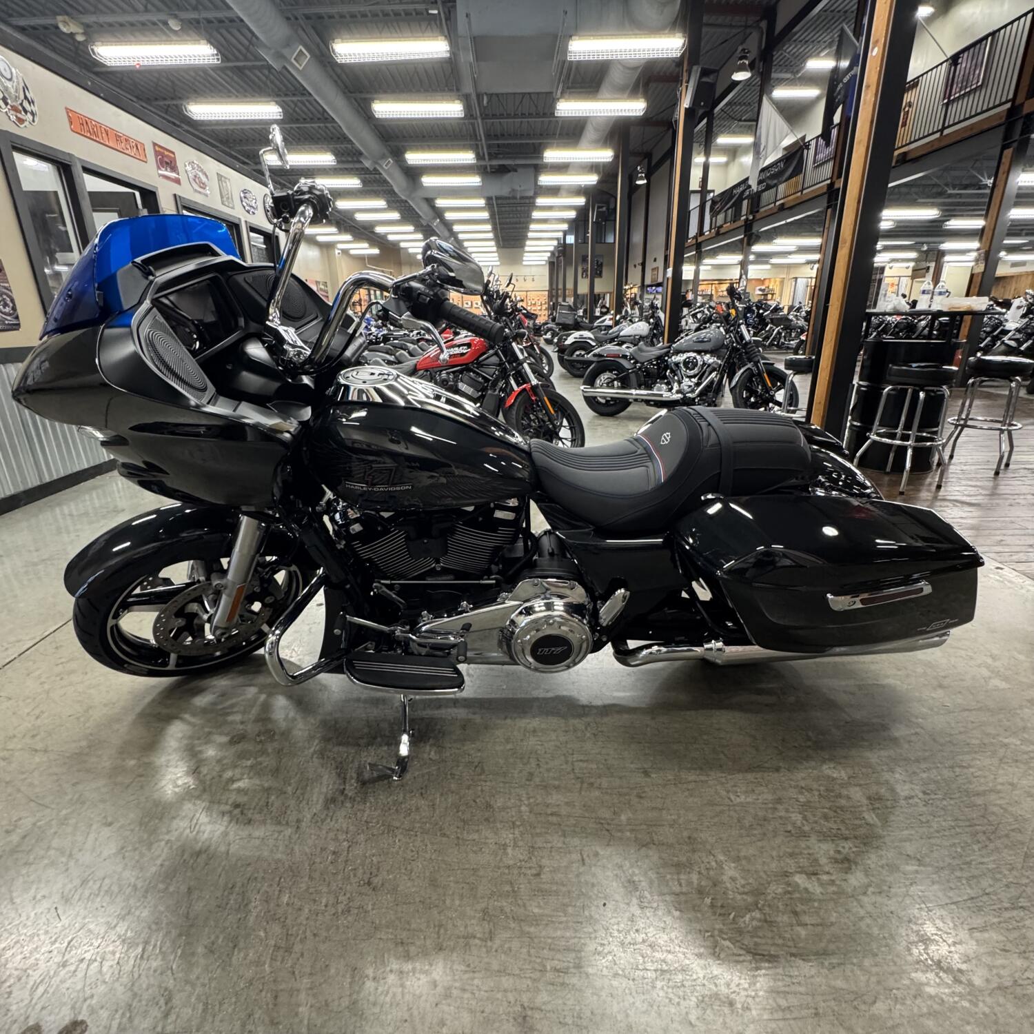 2026 Harley-Davidson® Road Glide® FLTRX, photo 12