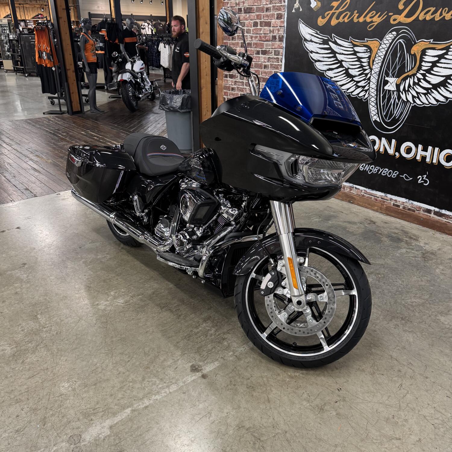 2026 Harley-Davidson® Road Glide® FLTRX, photo 17