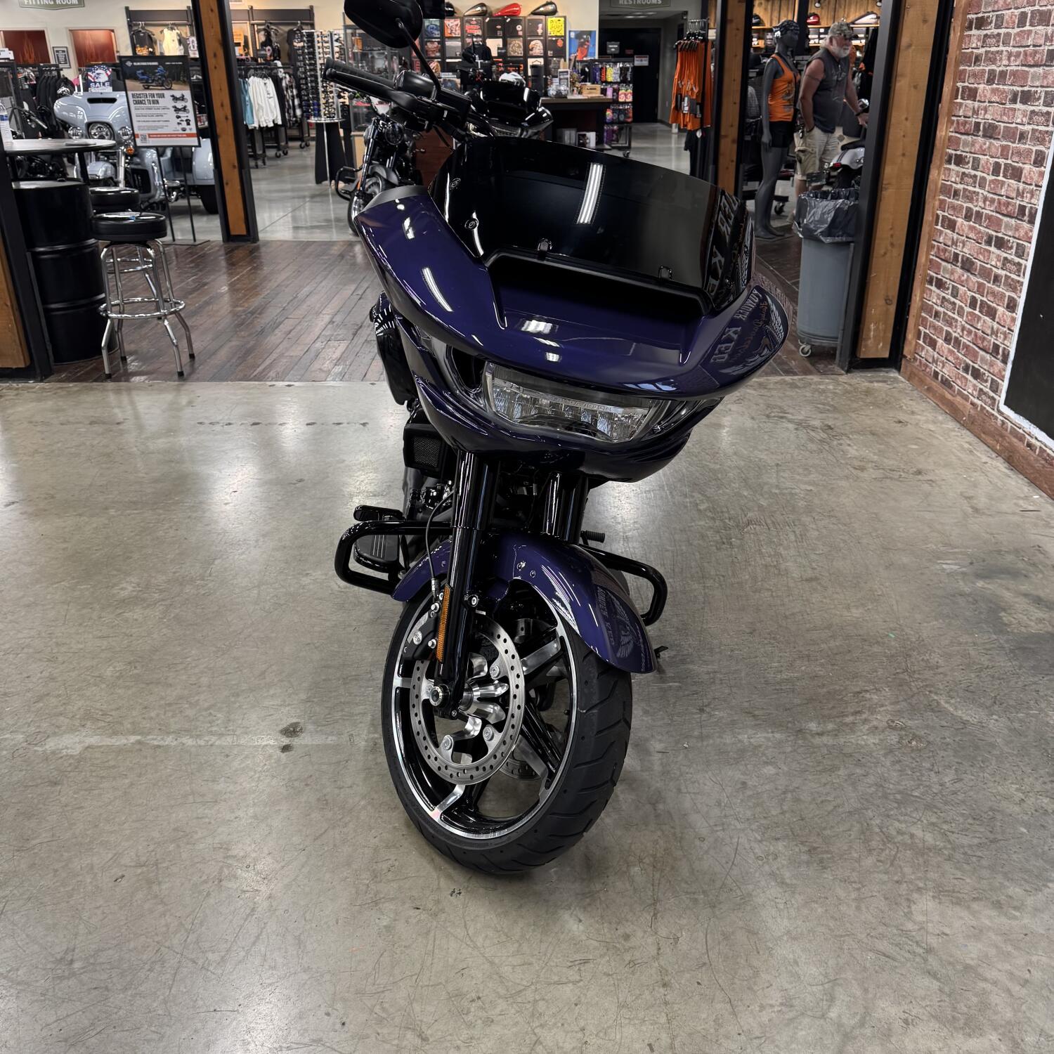 2026 Harley-Davidson® Road Glide® FLTRX, photo 14