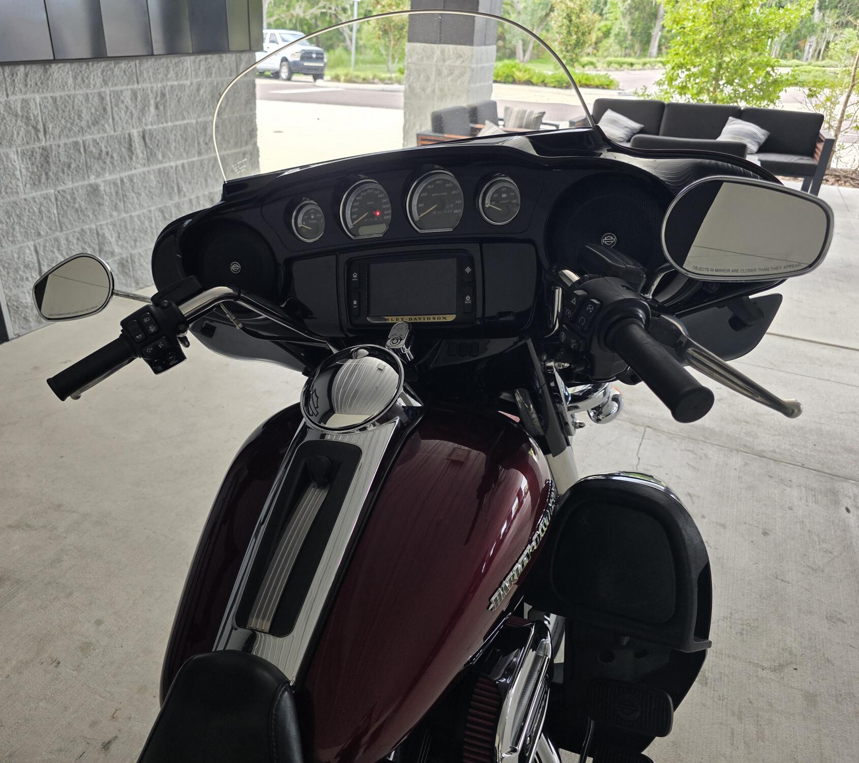 2015 Harley-Davidson® Ultra Limited Low Two-Tone Mysterious Red Sunglo/Blackened Cayenne Sunglo, photo 7