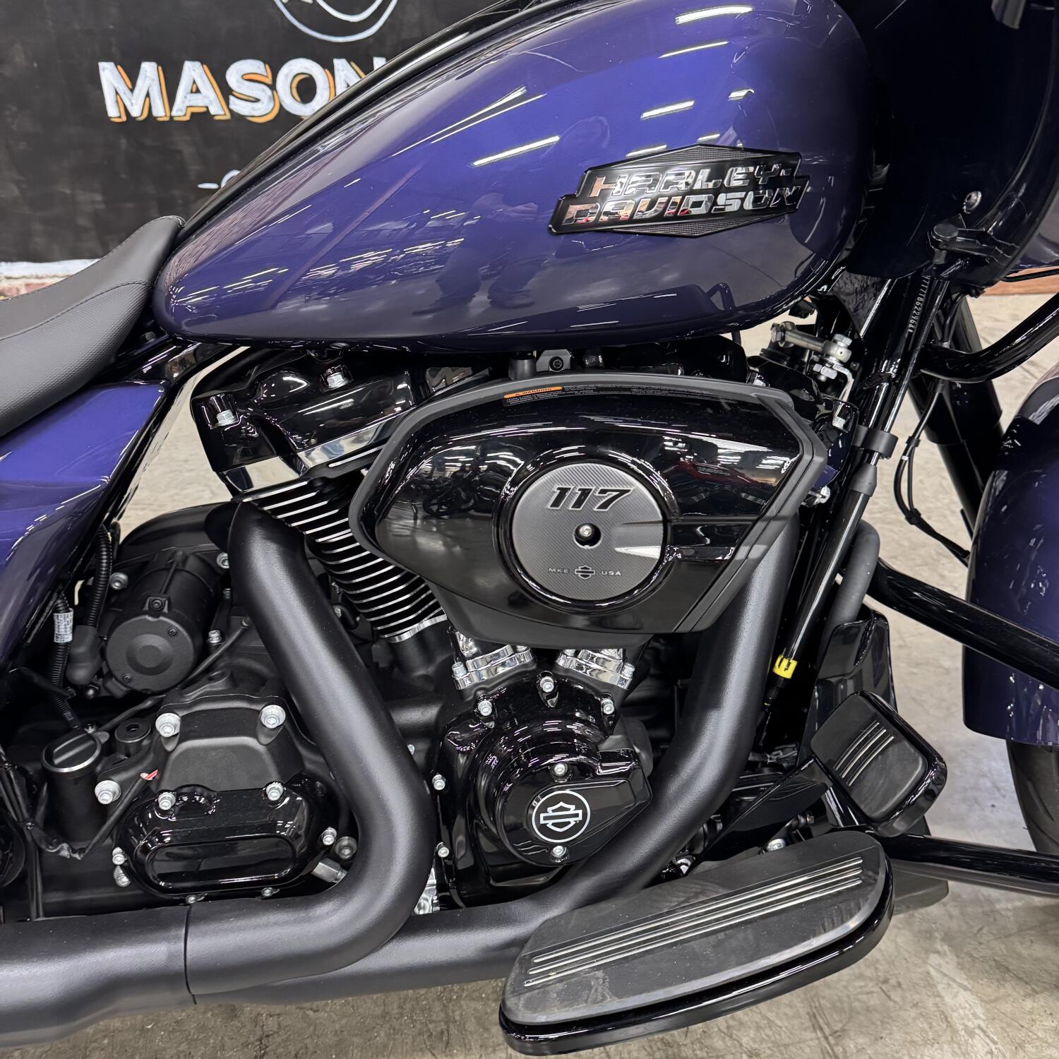 2026 Harley-Davidson® Road Glide® FLTRX, photo 3