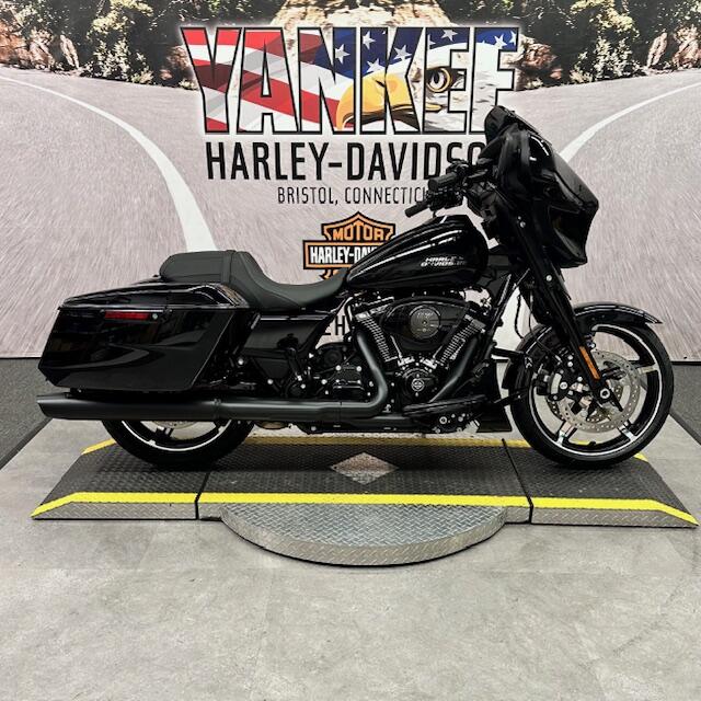 2026 FLHX Street Glide®