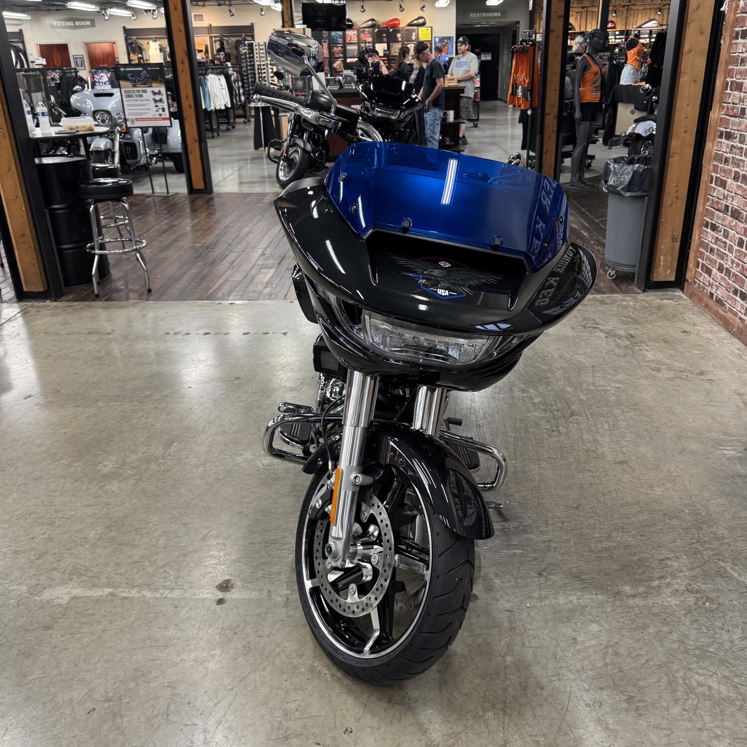 2026 Harley-Davidson® Road Glide® FLTRX, photo 15