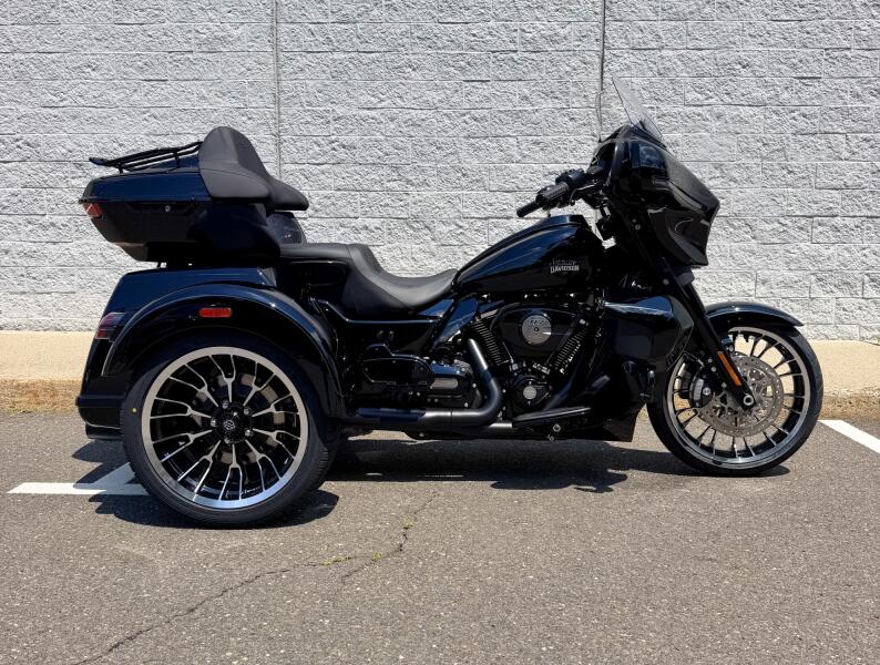 FLHLT 2026 Street Glide 3 Limited