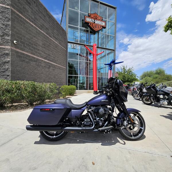 FLHX 2025 Street Glide™