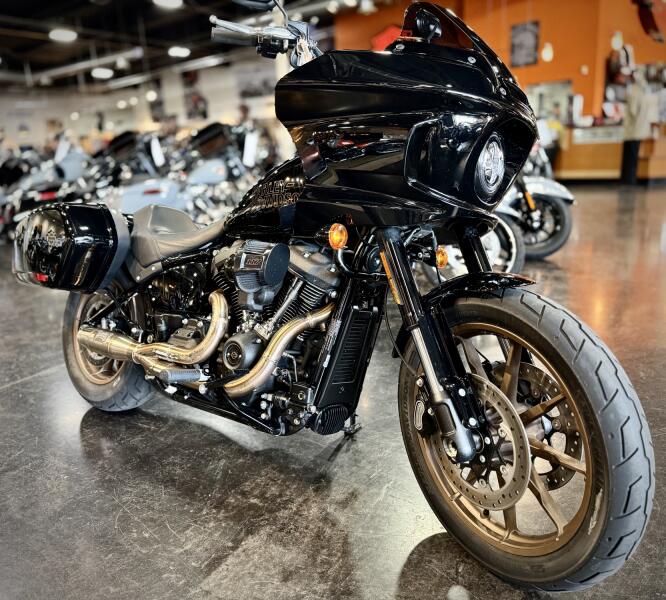 2024 Harley-Davidson® Low Rider® ST Vivid Black