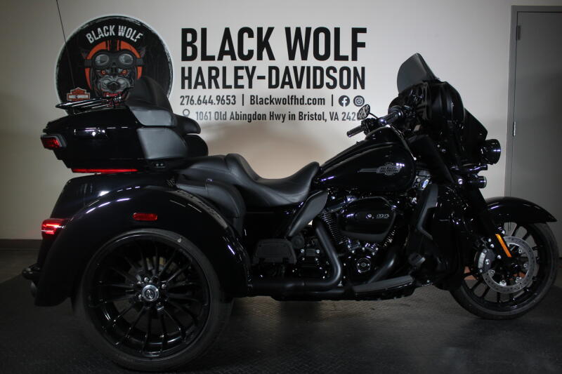 2025 Tri Glide® Ultra FLHTCUTG 