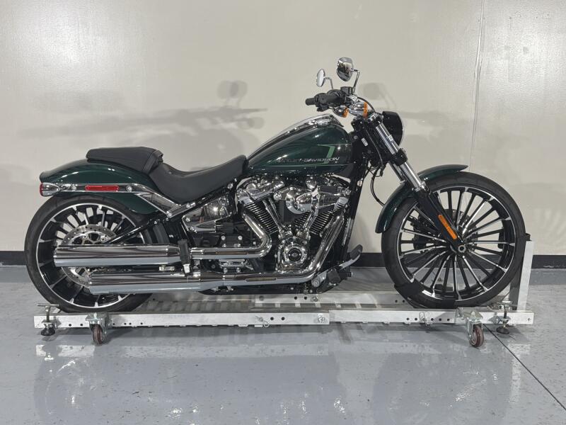 Harley-Davidson® Breakout™ 117 2024