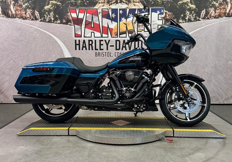 2026 FLTRX Road Glide®