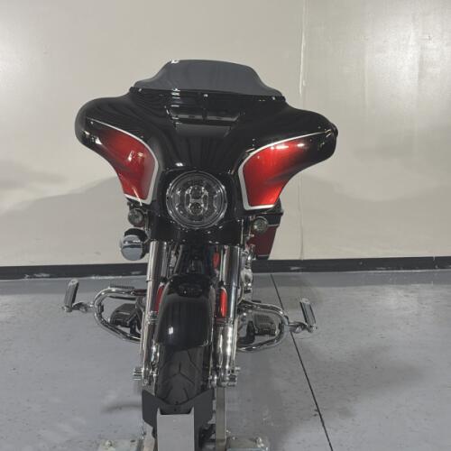 Harley-Davidson® CVO™ Street Glide® 2021 thumb 2