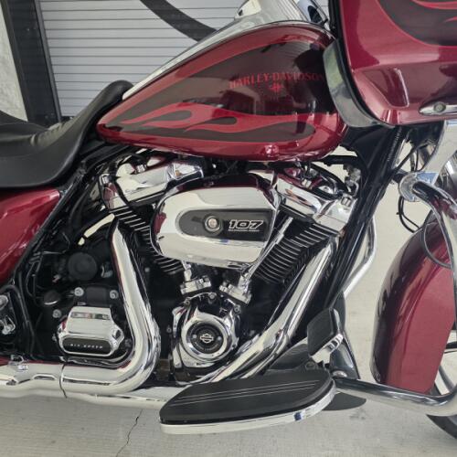 2017 Harley-Davidson® Street Glide® Special Hard Candy Custom™ Hot Rod Red Flake thumb 0