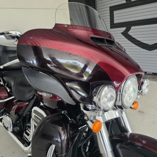 2015 Harley-Davidson® Ultra Limited Low Two-Tone Mysterious Red Sunglo/Blackened Cayenne Sunglo thumb 2