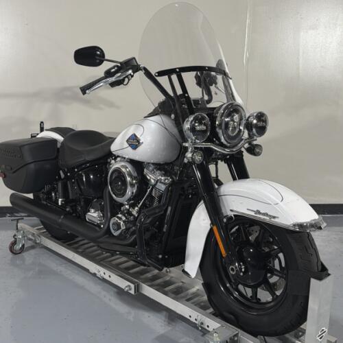 Harley-Davidson® Heritage Classic 2025 thumb 3