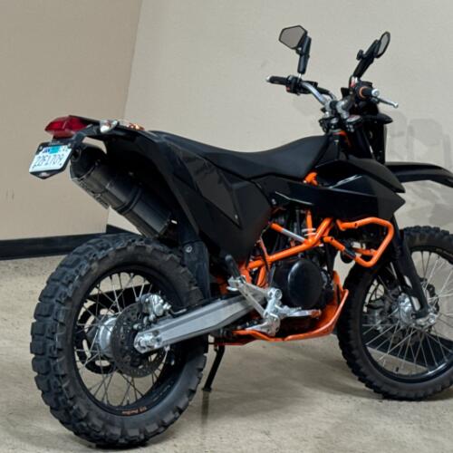 KTM 690 Enduro R 2017 thumb 0