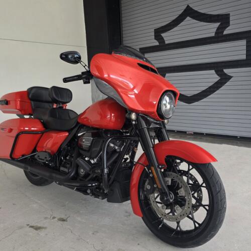 2020 Harley-Davidson® Road Glide® Special Scorched Orange/Silver Flux thumb 3