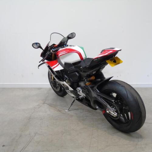 2025 Ducati Panigale v4 Tricolore, 1 previous owner, Racing Silencers thumb 0