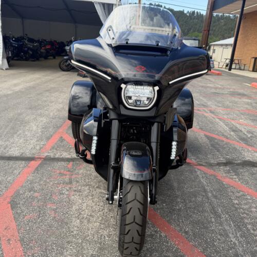 Harley-Davidson® Street Glide 3 Limited 2026 thumb 1