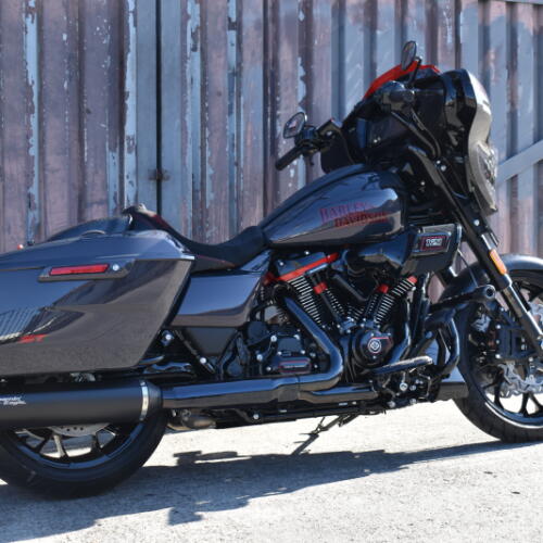 2026 Harley-Davidson® CVO Street Glide ST FLHXSTSE thumb 2
