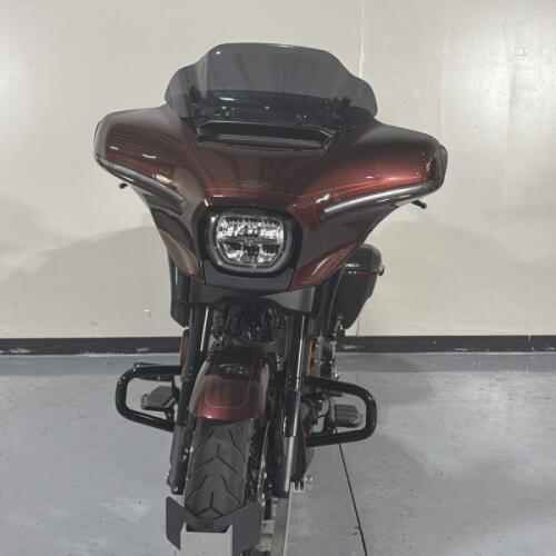 Harley-Davidson® CVO™ Street Glide® 2024 thumb 2
