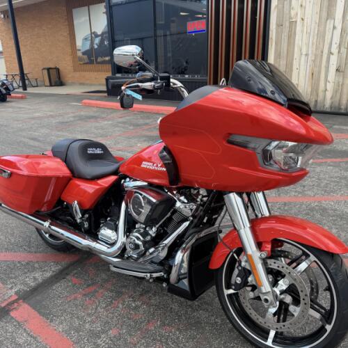 Harley-Davidson® Road Glide® 2026 thumb 3