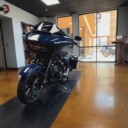 2019 Harley-Davidson® Road Glide® Special Billiard Blue thumb 3