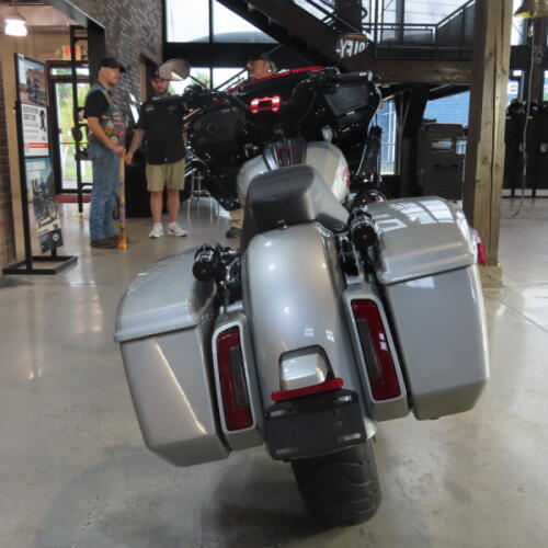 2025 Harley-Davidson® CVO™ Road Glide® ST FLTRXSTSE thumb 0