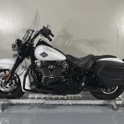 Harley-Davidson® Heritage Classic 2025 thumb 0